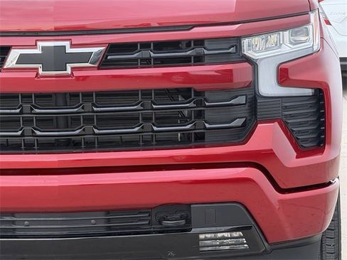Used 2025 Chevrolet Silverado 1500 RST w/ Convenience Package II image 9
