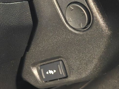 Used 2017 Ford Explorer Limited w/ Equipment Group 301A AWD/4WD image 13