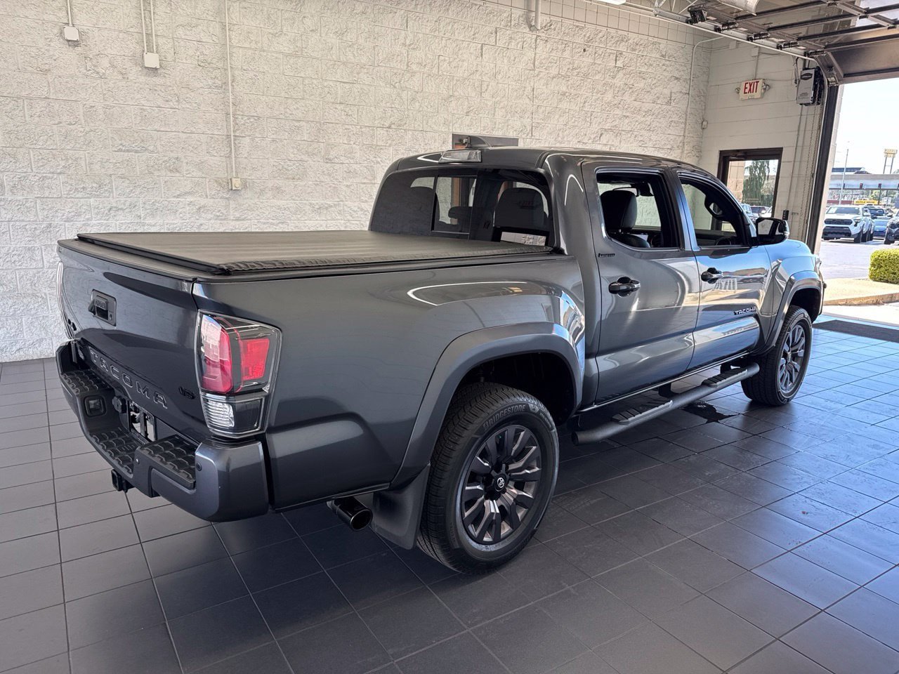 Certified 2021 Toyota Tacoma Limited w/ Nightshade Package AWD/4WD image 8