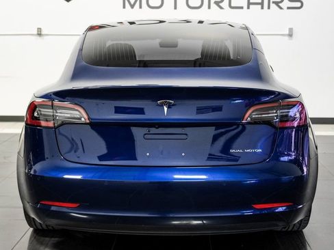 Used 2018 Tesla Model 3 Long Range image 11