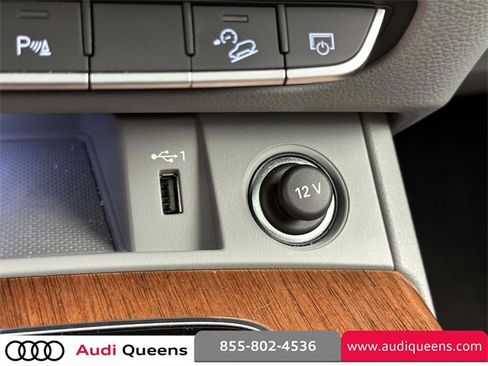 Certified 2022 Audi Q5 2.0T Premium w/ Convenience Package image 25