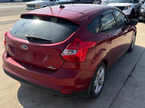 Used 2014 Ford Focus SE FWD image 8