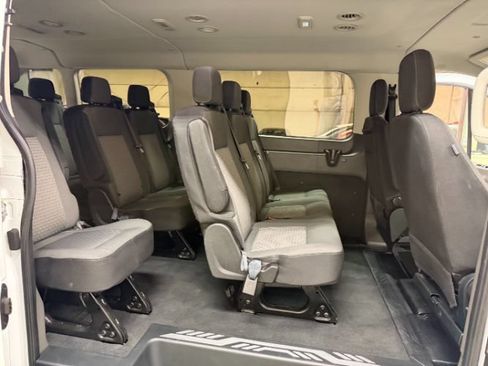 Used 2023 Ford Transit 350 XLT RWD image 25