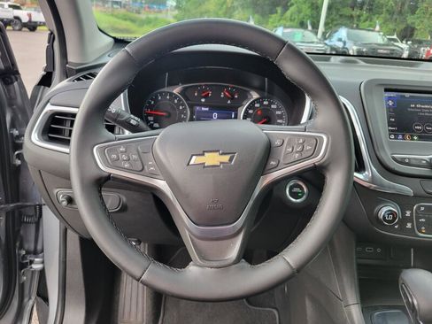 Used 2023 Chevrolet Equinox LT image 11