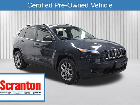 Certified 2018 Jeep Cherokee Latitude Plus w/ Cold Weather Group AWD/4WD image 1