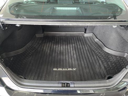 Used 2025 Toyota Camry XLE FWD image 17