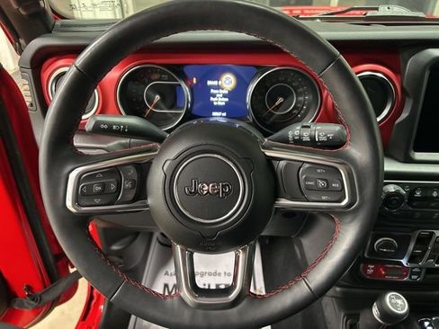 Used 2023 Jeep Wrangler Rubicon w/ Cold Weather Group image 16