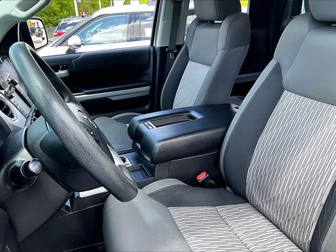 Used 2015 Toyota Tundra SR5 w/ SR5 Upgrade Package RWD image 8