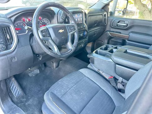 Used 2023 Chevrolet Silverado 2500 LT w/ Convenience Package AWD/4WD image 18