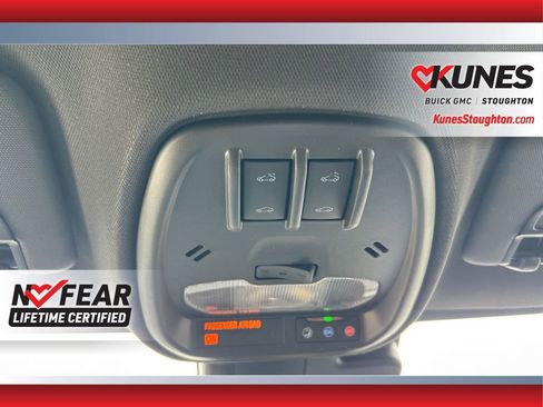 New 2025 Buick Envista Avenir image 41