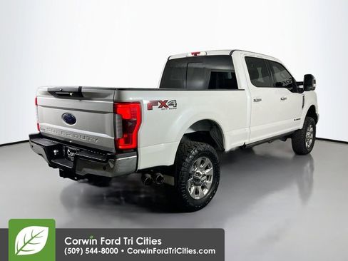 Used 2017 Ford F350 Lariat w/ Lariat Ultimate Package image 15