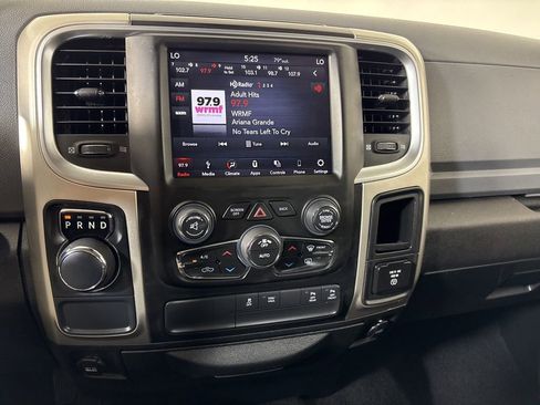 Used 2019 RAM 1500 Big Horn image 28