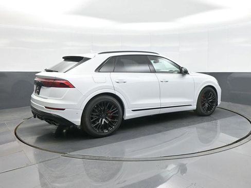 New 2026 Audi SQ8 Prestige image 7