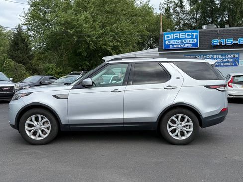 Used 2018 Land Rover Discovery SE AWD/4WD image 12