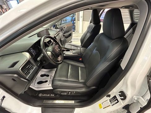 Used 2021 Lexus RX 350L Premium w/ Premium Package image 53