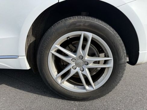 Used 2017 Audi Q5 2.0T Premium Plus w/ Technology Package image 15