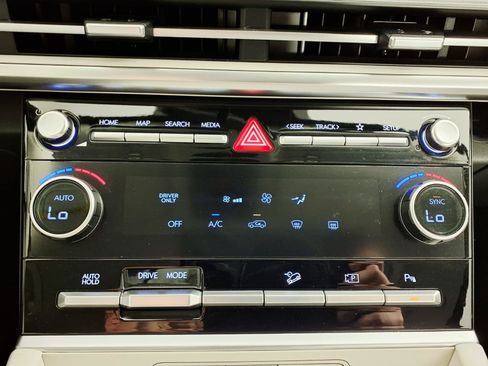 Certified 2026 Hyundai Santa Fe SE FWD image 20