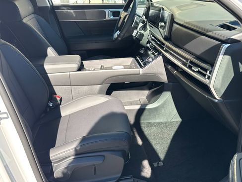 New 2026 Hyundai Santa Fe SEL image 13