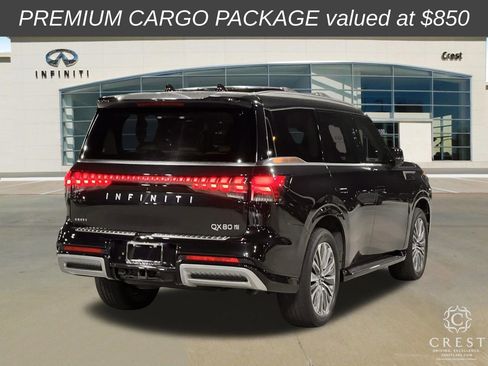Used 2025 INFINITI QX80 Sensory w/ Exterior Package image 3
