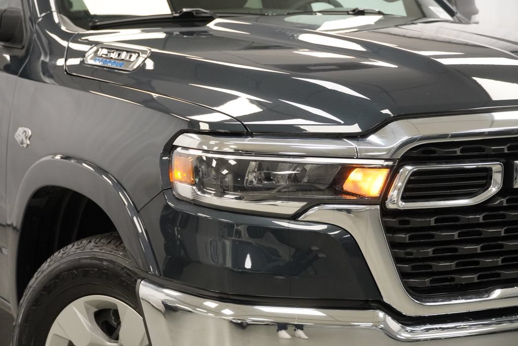 New 2026 RAM 1500 Big Horn AWD/4WD image 5