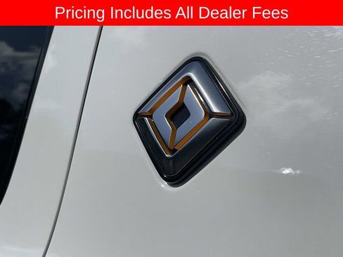 Used 2023 Rivian R1S Adventure AWD/4WD image 11