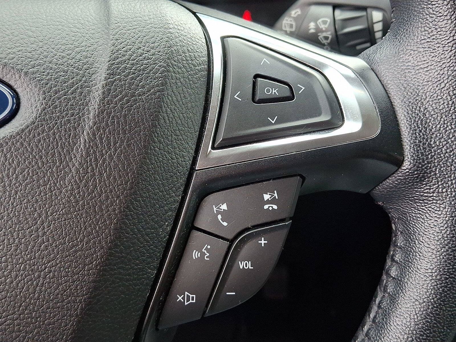 Used 2023 Ford Edge SEL AWD/4WD image 24