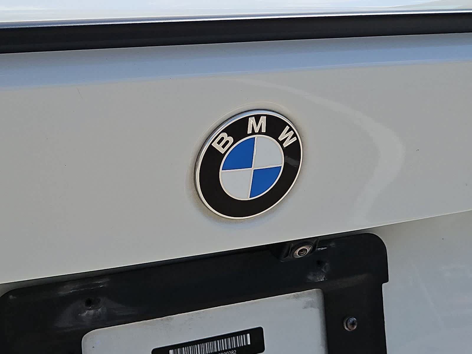 Used 2019 BMW 330i Sedan w/ Premium Package RWD image 11