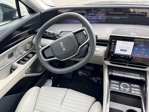 New 2026 Lincoln Nautilus Reserve AWD/4WD image 12