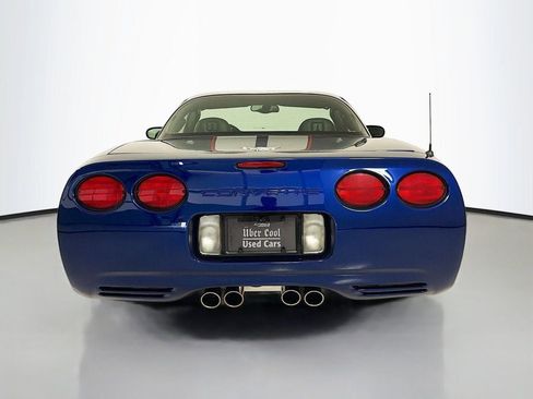 Used 2004 Chevrolet Corvette Z06 w/ Z06 Preferred Equipment Group RWD image 7