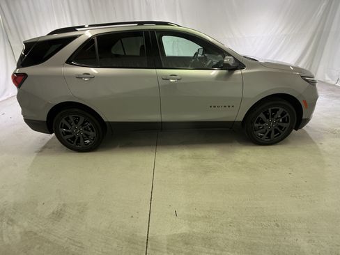 Certified 2023 Chevrolet Equinox RS AWD/4WD image 12