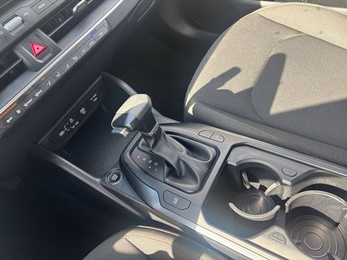 Used 2026 Kia K4 FWD image 39