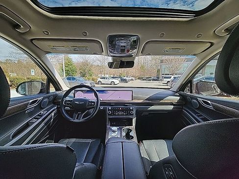 Used 2025 Genesis GV80 2.5T Prestige image 23