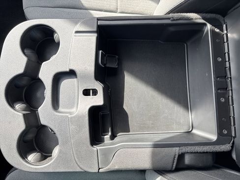 Used 2024 RAM 2500 Big Horn image 32