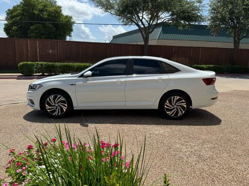 Used 2020 Volkswagen Jetta SEL image 11