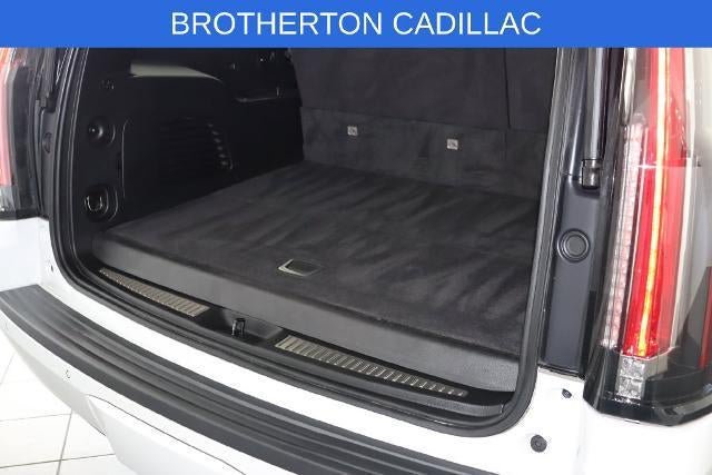 Used 2020 Cadillac Escalade ESV Luxury AWD/4WD image 25