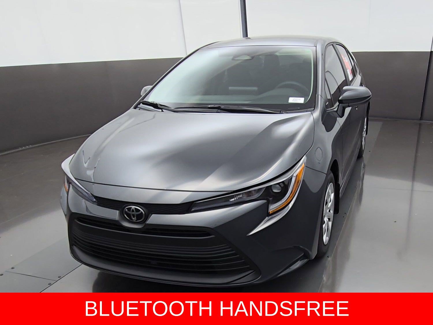 New 2027 Toyota Corolla LE FWD image 3