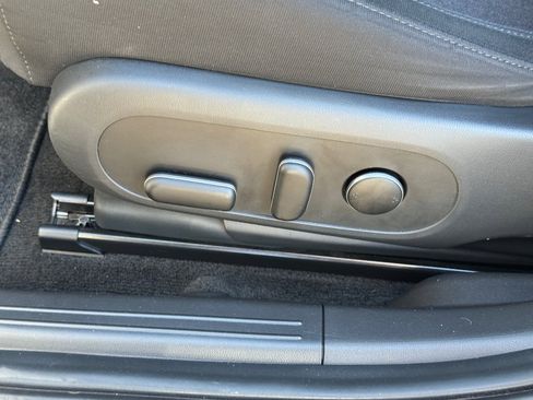 Used 2024 Hyundai Ioniq 5 SE image 27