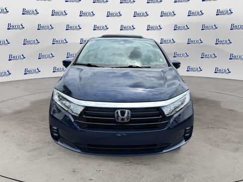 Used 2023 Honda Odyssey Touring image 3