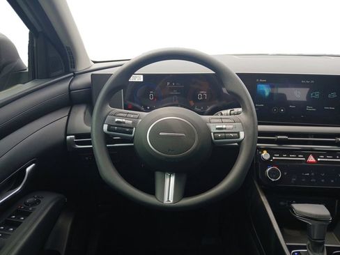 New 2026 Hyundai Tucson SEL FWD image 12