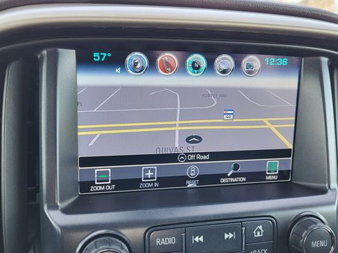 Used 2018 GMC Canyon Denali image 16