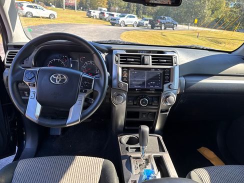 Used 2024 Toyota 4Runner SR5 image 14