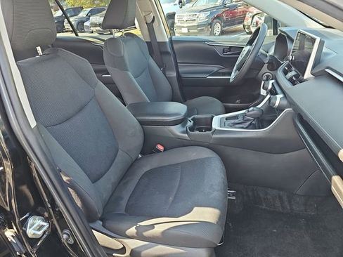 Used 2023 Toyota RAV4 LE image 11
