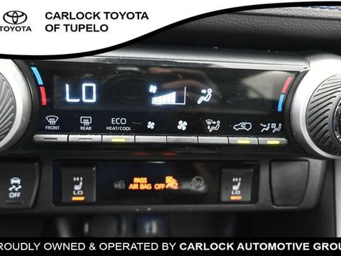 Used 2023 Toyota RAV4 XSE AWD/4WD image 15