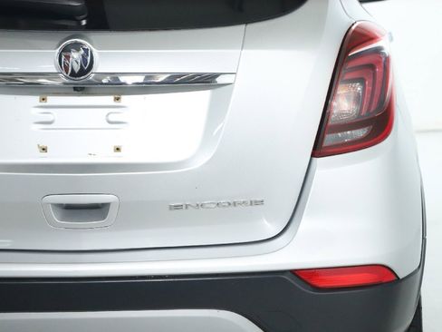 Used 2019 Buick Encore Preferred image 43