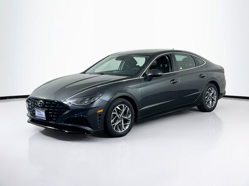 Used 2023 Hyundai Sonata SEL image 1