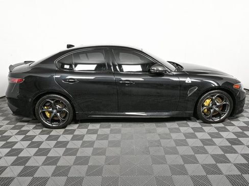 Used 2024 Alfa Romeo Giulia Quadrifoglio image 27
