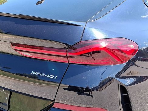 Used 2024 BMW X6 xDrive40i image 10