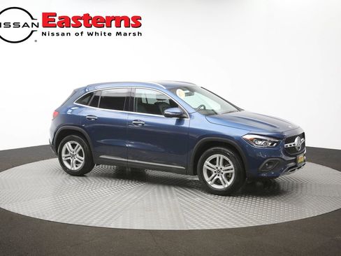 Used 2023 Mercedes-Benz GLA 250 4MATIC w/ Premium Package image 47