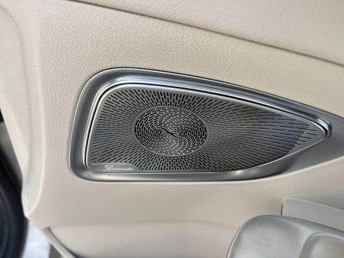 Certified 2024 Mercedes-Benz C 300 4MATIC Sedan image 17