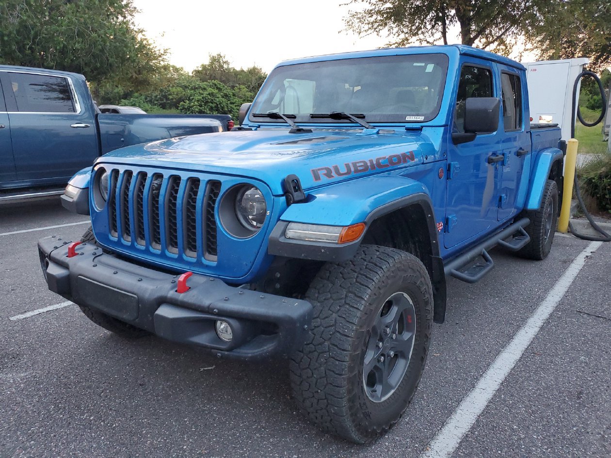 Used 2023 Jeep Gladiator Rubicon w/ LED Lighting Group AWD/4WD image 2
